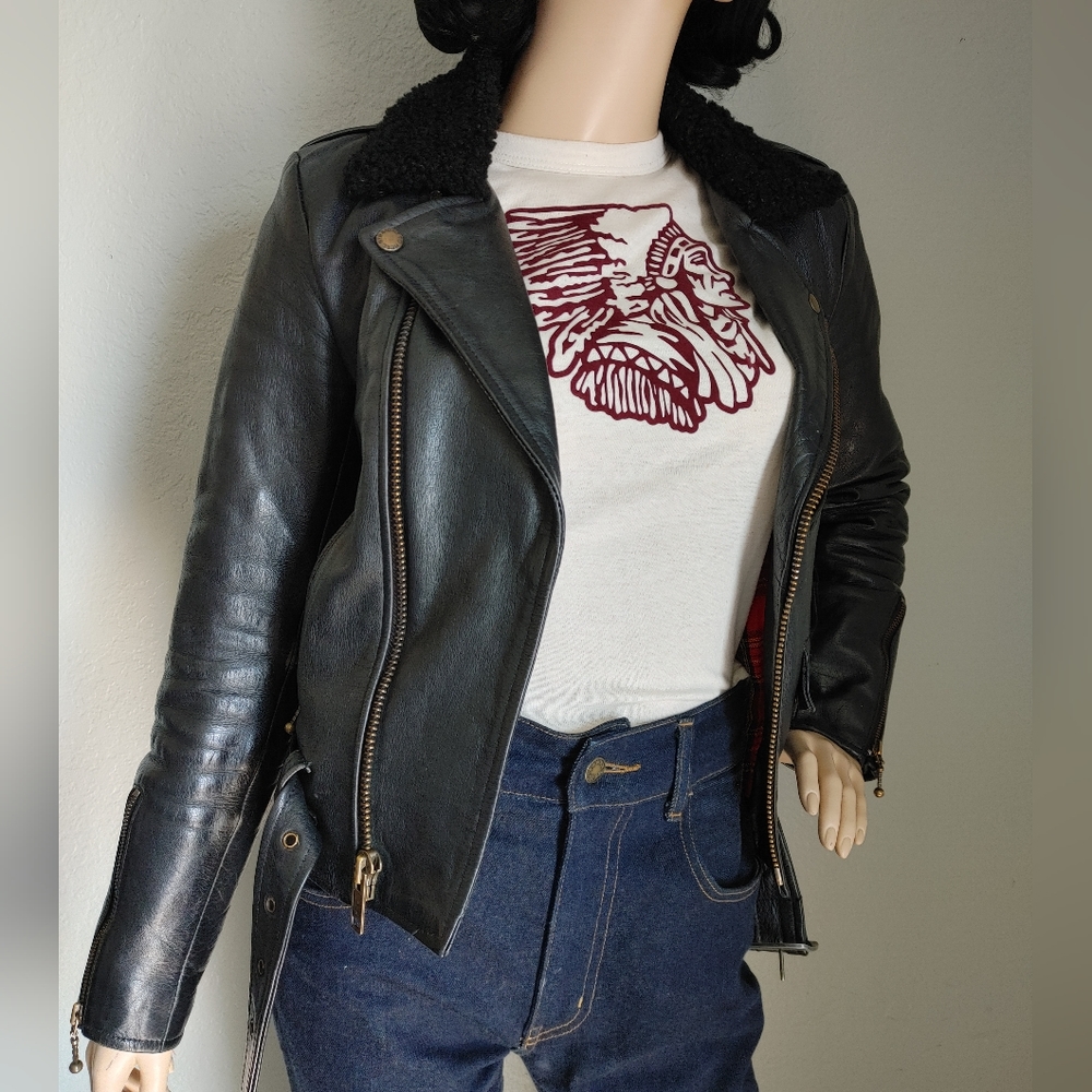Women's Black Leather Jacket - Picture 4 of 8